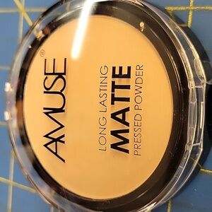 Amuse Long Lasting Matte Pressed Powder - Beige 10g New Sealed Compact